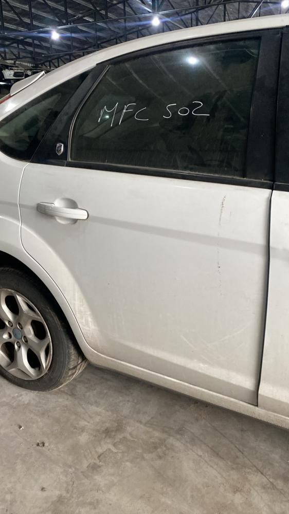 PUERTA TRASERA DERECHA FORD FOCUS GHIA 1.8 L DIESEL