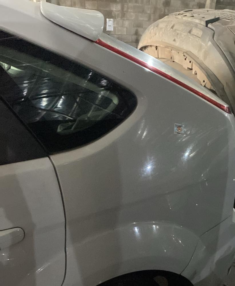 GUARDABARRO TRASERO IZQUIERDO FORD FOCUS GHIA 1.8 L DIESEL