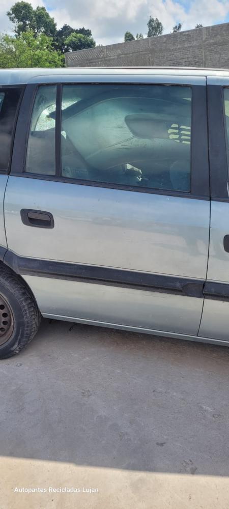 PUERTA TRASERA DERECHA CHEVROLET ZAFIRA