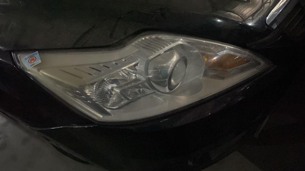 OPTICA DERECHA FORD FOCUS GHIA 2.0L