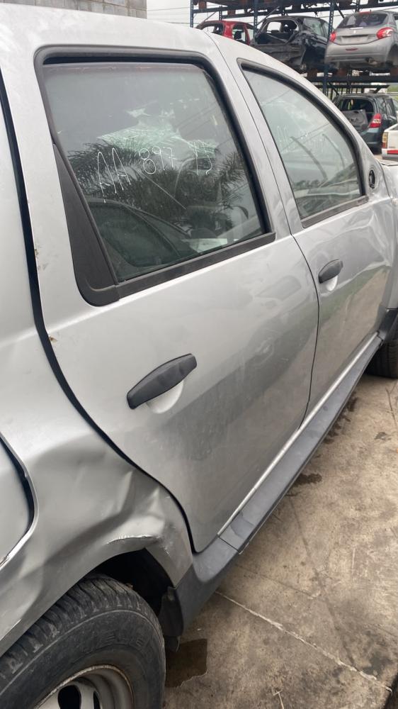 PUERTA TRASERA DERECHA RENAULT DUSTER