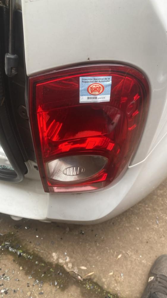 FARO TRASERO DERECHO RENAULT DUSTER DUSTER LUXE 2.0 4X2