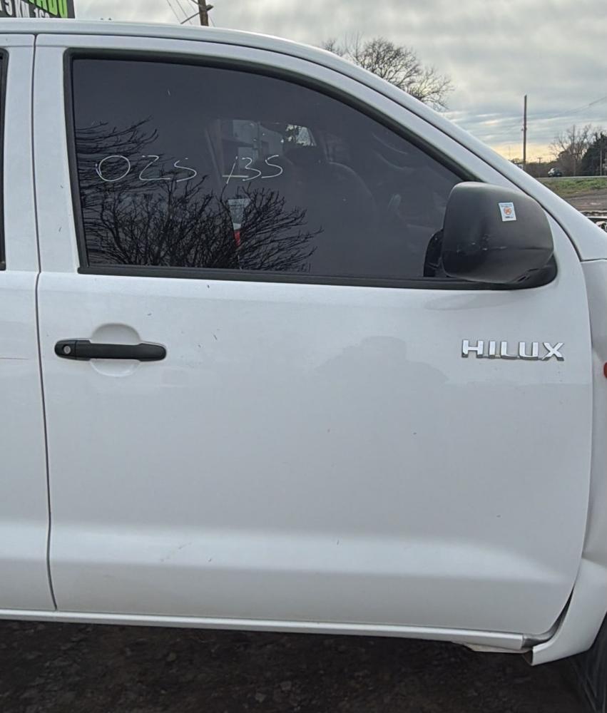 PUERTA DELANTERA DERECHA TOYOTA HILUX 4X4 PACK