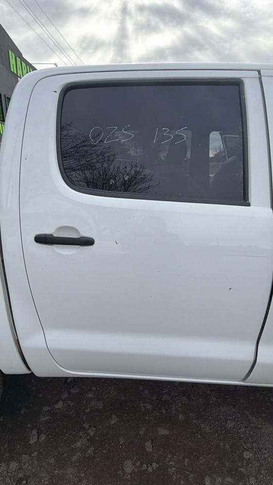 PUERTA TRASERA DERECHA TOYOTA HILUX 4X4 PACK