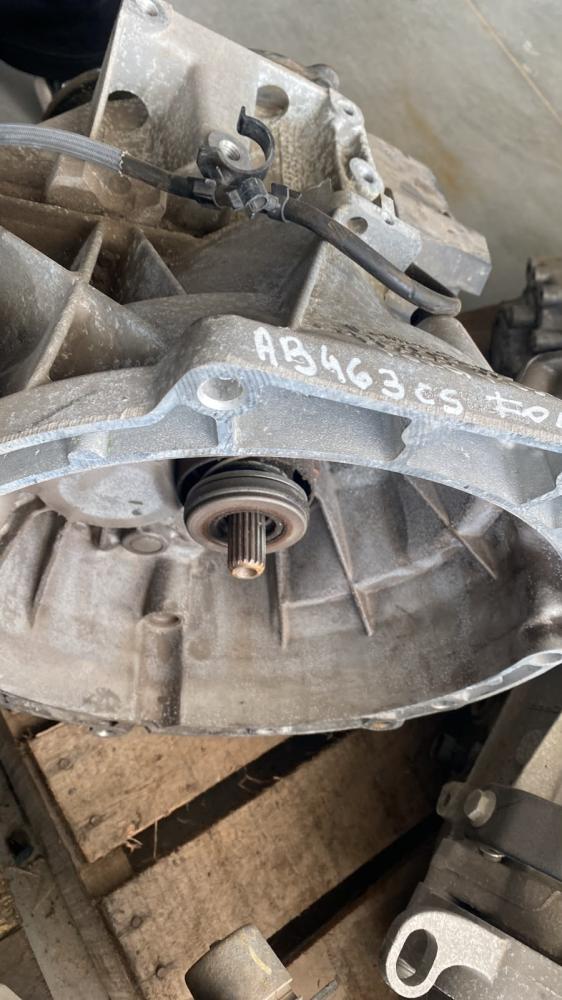 CAJA DE VELOCIDADES FORD FIESTA 1.6L SE.