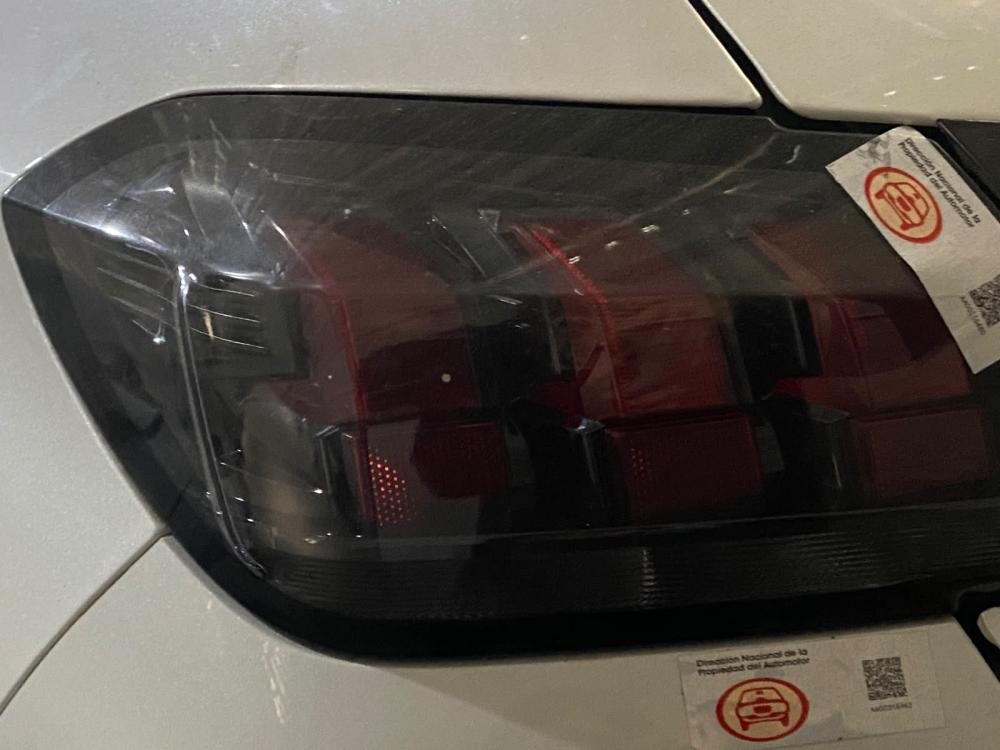 FARO TRASERO EXTERIOR IZQUIERDO PEUGEOT 208 FELINE 1.6L TIPTRONIC