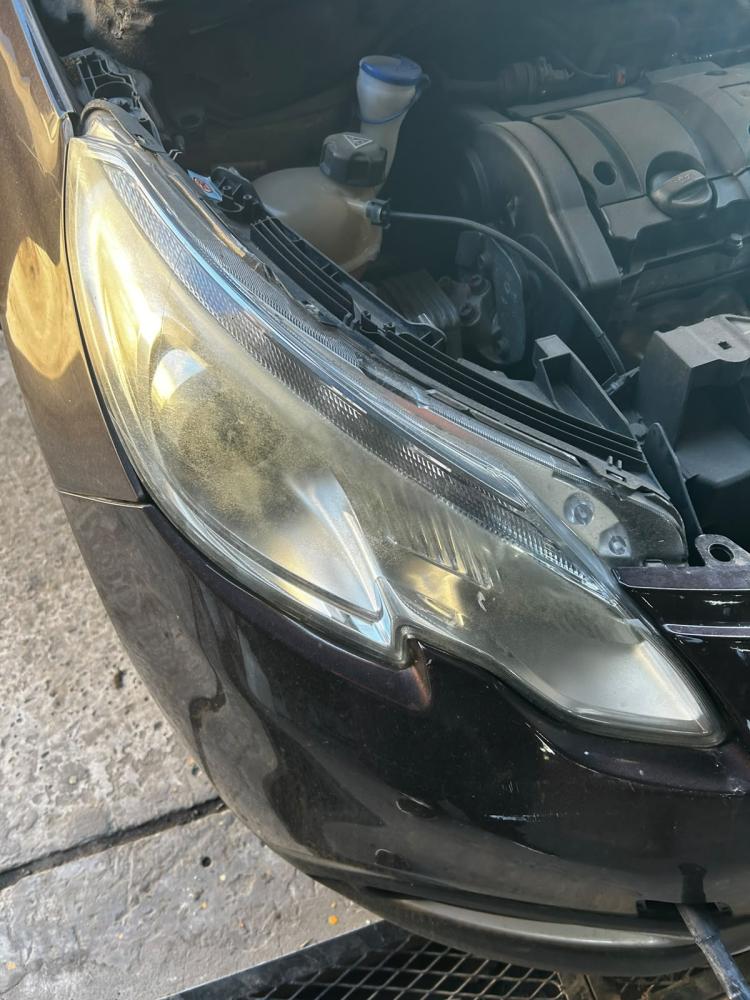 OPTICA DERECHA PEUGEOT 2008 FELINE 1.6