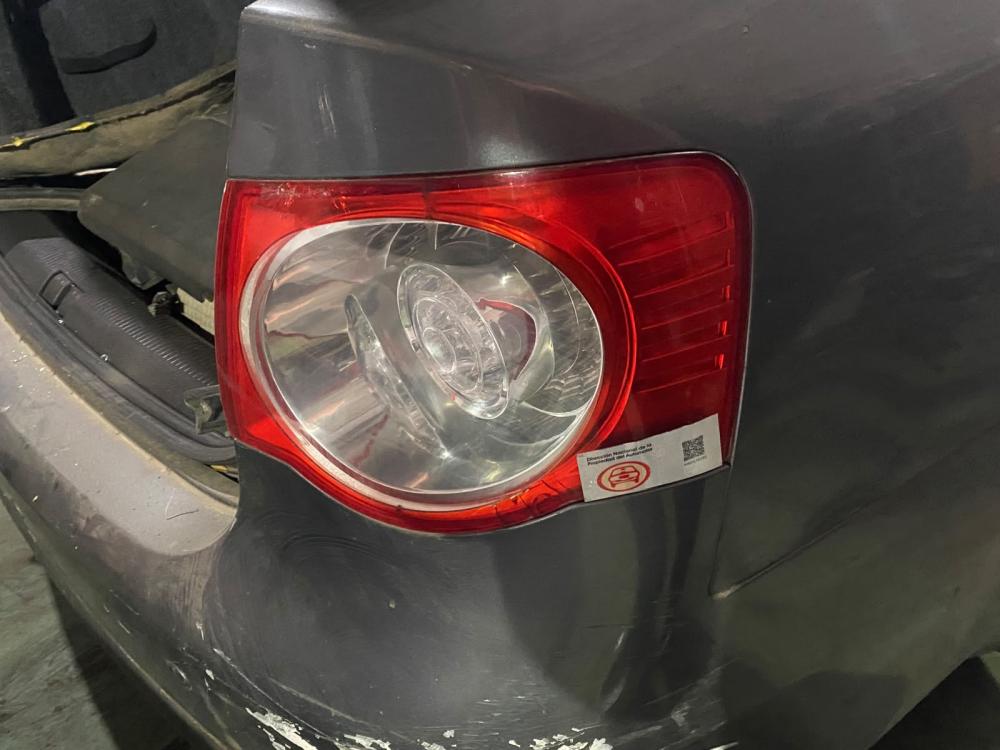 FARO TRASERO EXTERIOR DERECHO VOLKSWAGEN VOLKSWAGEN VENTO 2.5