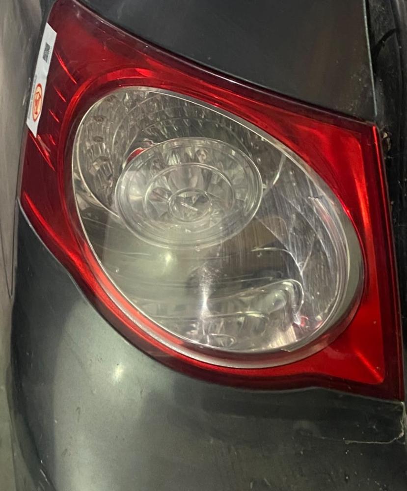 FARO TRASERO EXTERIOR IZQUIERDO VOLKSWAGEN VOLKSWAGEN VENTO 2.5