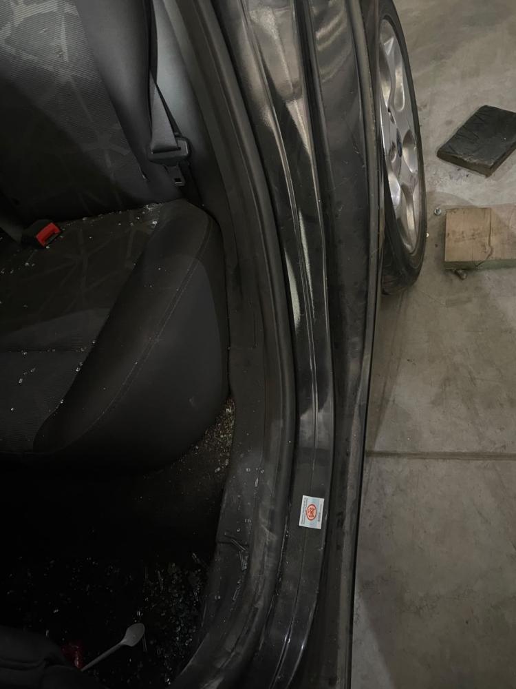 ZOCALOS IZQUIERDOS FORD FIESTA KINETIC DESING