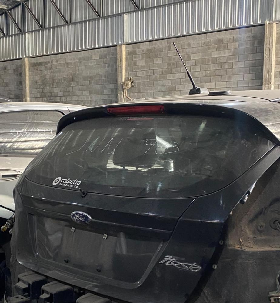 PORTON TRASERO FORD FIESTA KINETIC DESING