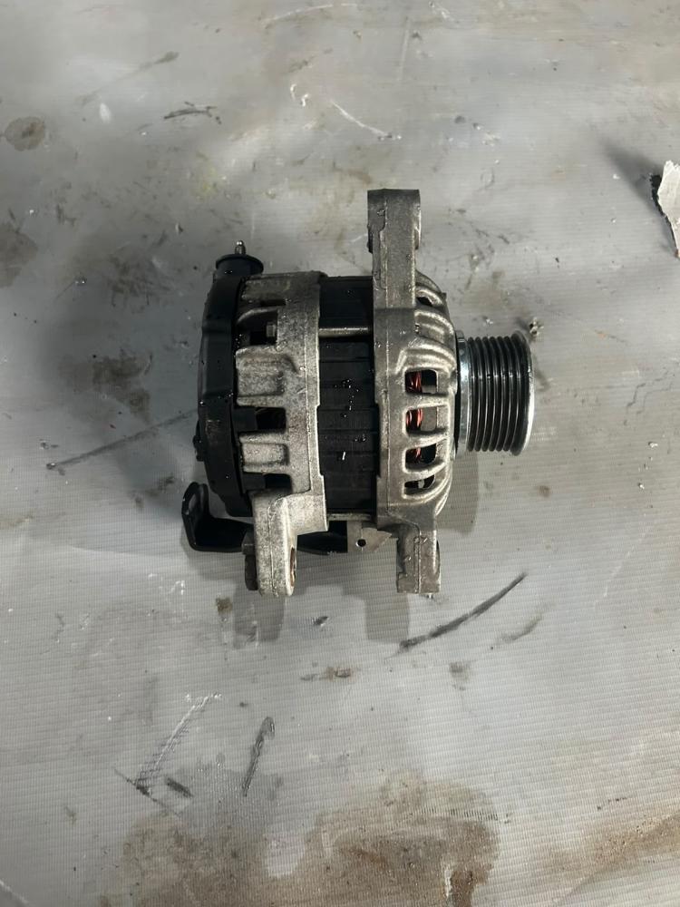 ALTERNADOR TOYOTA.. HILUX 4X4 D/C SRX 2.8