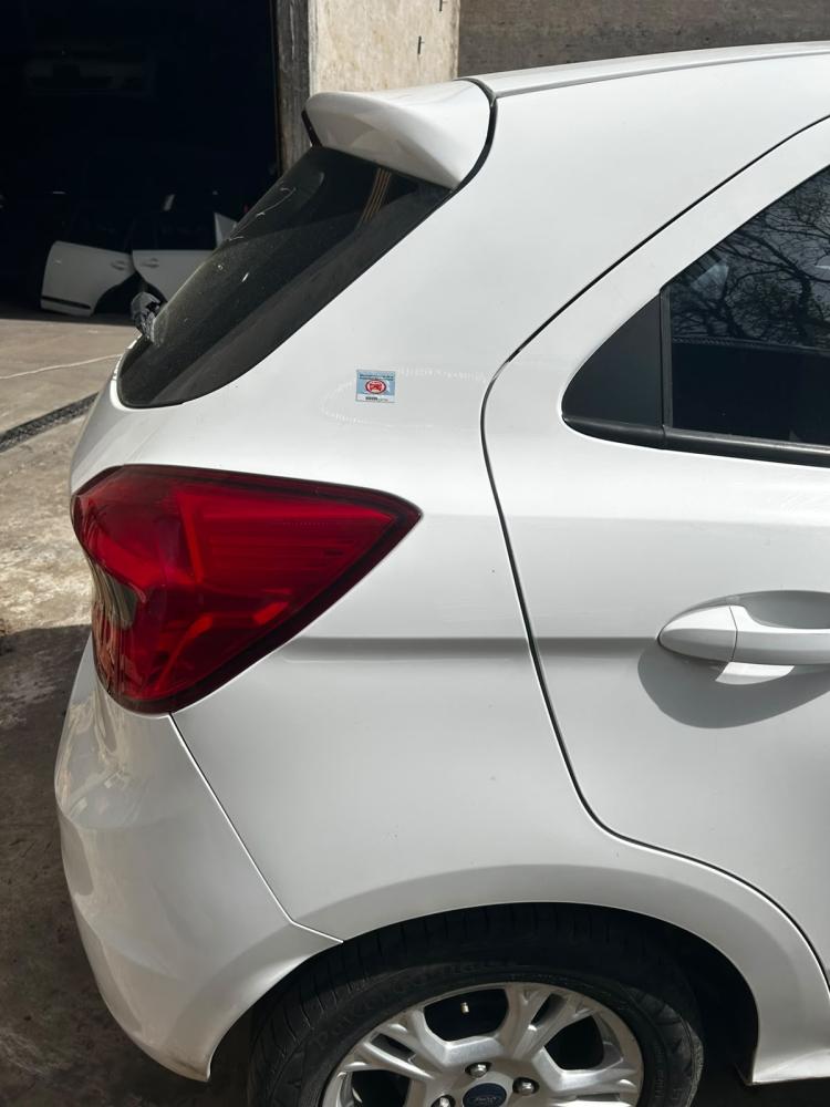 GUARDABARRO TRASERO DERECHO FORD KA SEL 1.5L