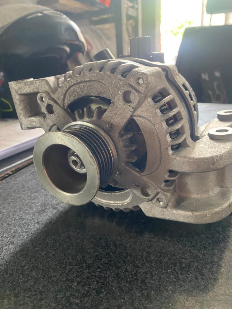 ALTERNADOR FORD FOCUS GHIA 2.0L