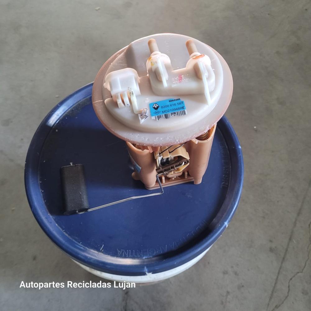 BOMBA DE AGUA RENAULT SANDERO