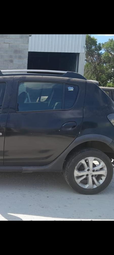 PUERTA TRASERA IZQUIERDA RENAULT SANDERO STEPWAY