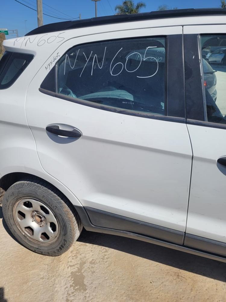 PUERTA TRASERA DERECHA FORD ECOSPORT