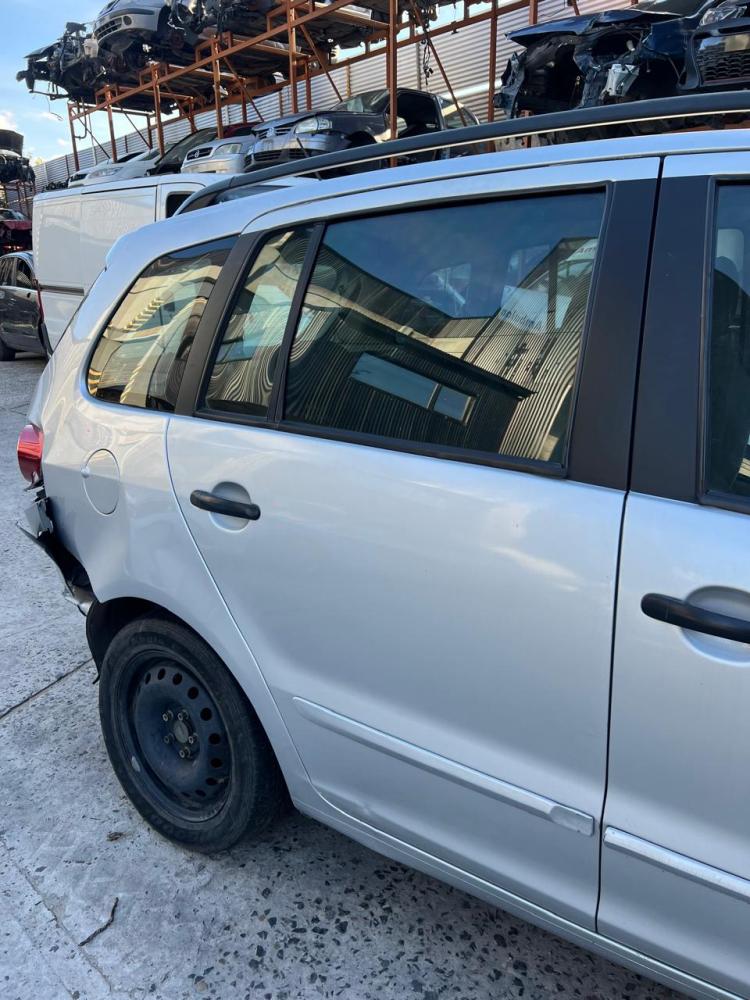 PUERTA TRASERA DERECHA VOLKSWAGEN SURAN 1.6 5P