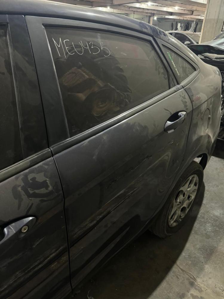 PUERTA TRASERA DERECHA FORD FIESTA KINETIC DESIGN