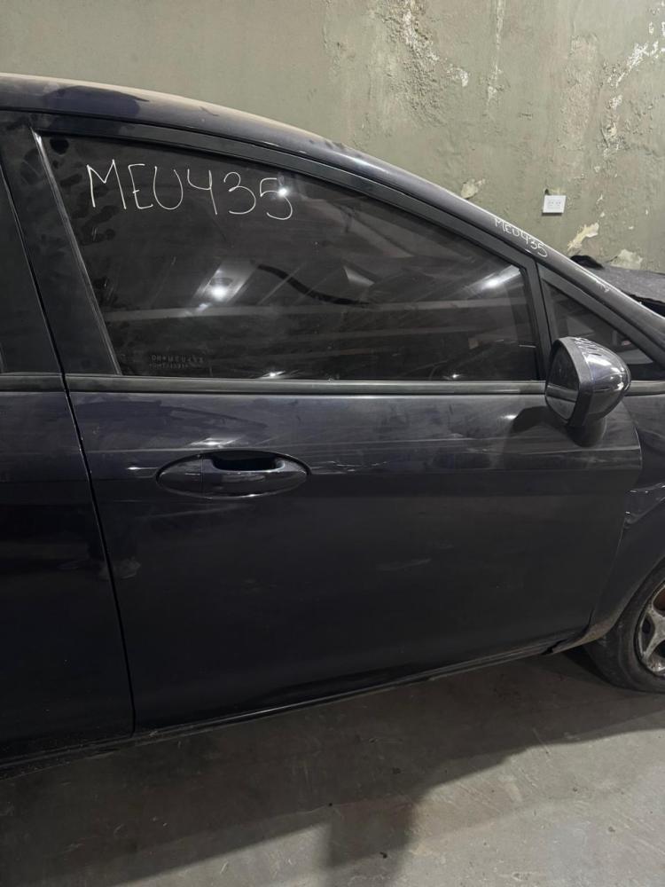 PUERTA DELANTERA DERECHA FORD FIESTA KINETIC DESIGN