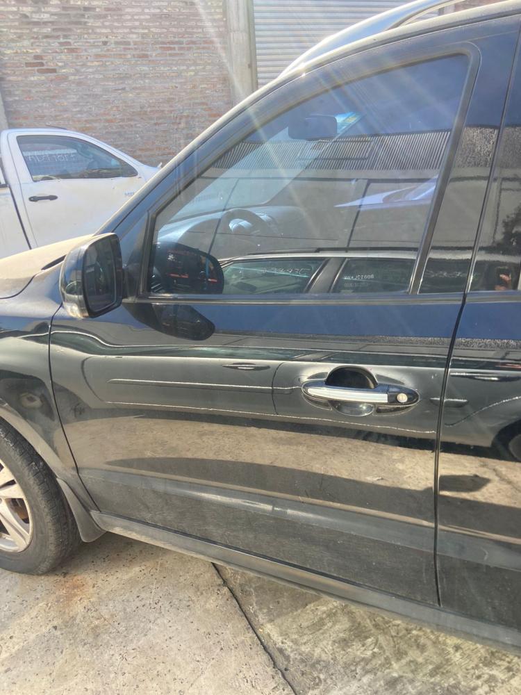 PUERTA DELANTERA IZQUIERDA HYUNDAI SANTA FE