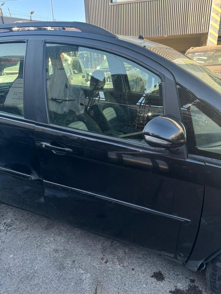 PUERTA DELANTERA DERECHA FIAT IDEA ESSENCE 1.6 16V