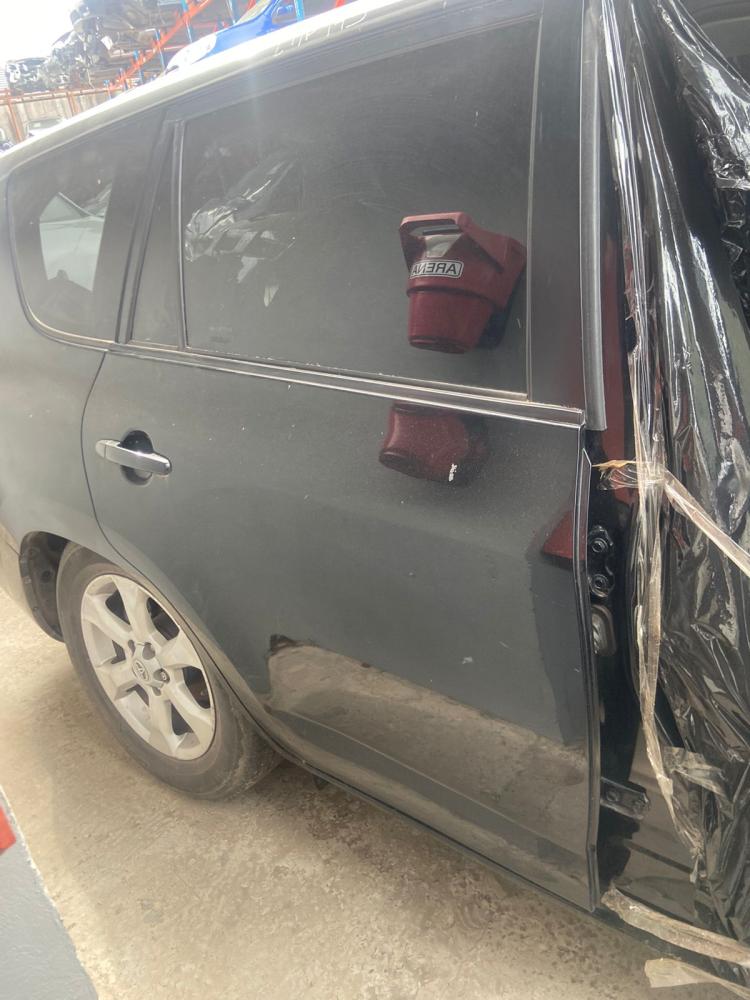 PUERTA TRASERA DERECHA TOYOTA RAV 4 4X2
