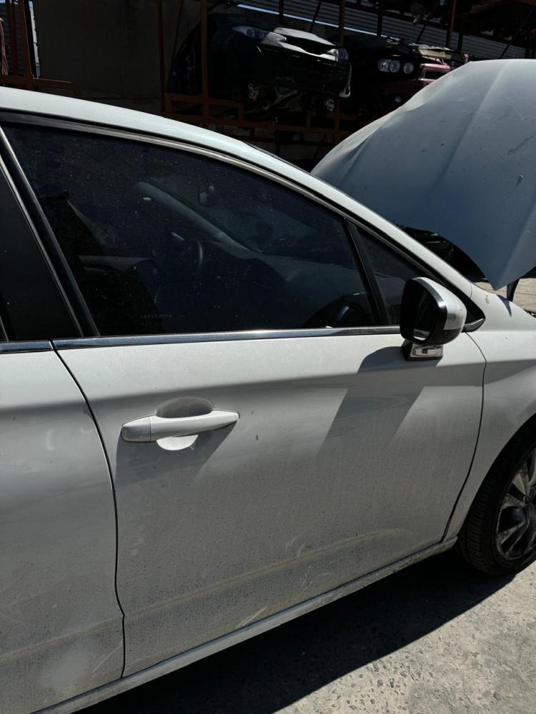 PUERTA DELANTERA DERECHA CITROEN C4 LOUNGE HDI