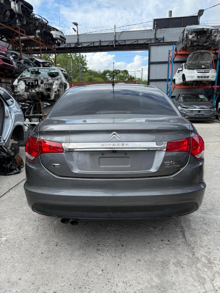 TAPA DE BAUL CITROEN C4 LOUNGE THP 163