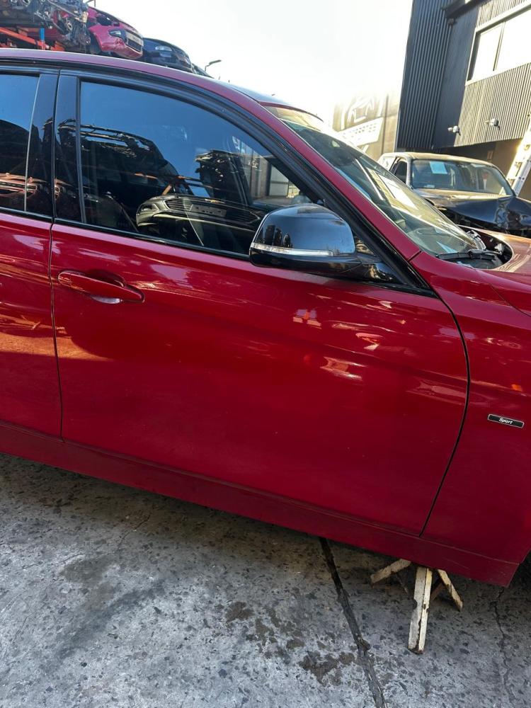 PUERTA DELANTERA DERECHA BMW 328I