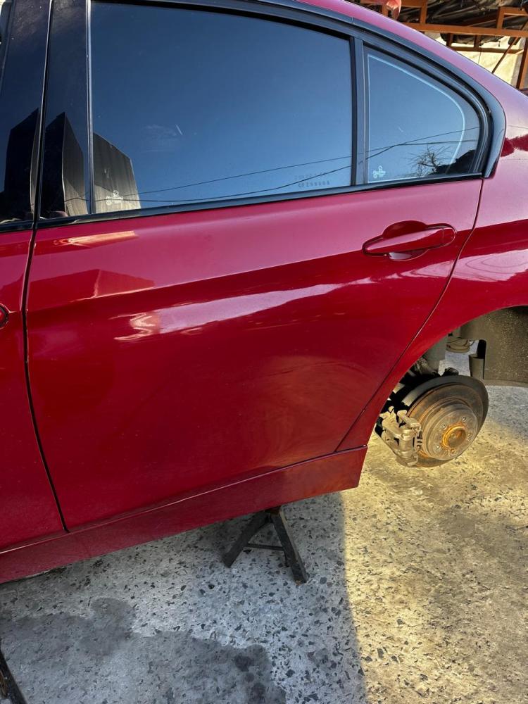 PUERTA TRASERA IZQUIERDA BMW 328I