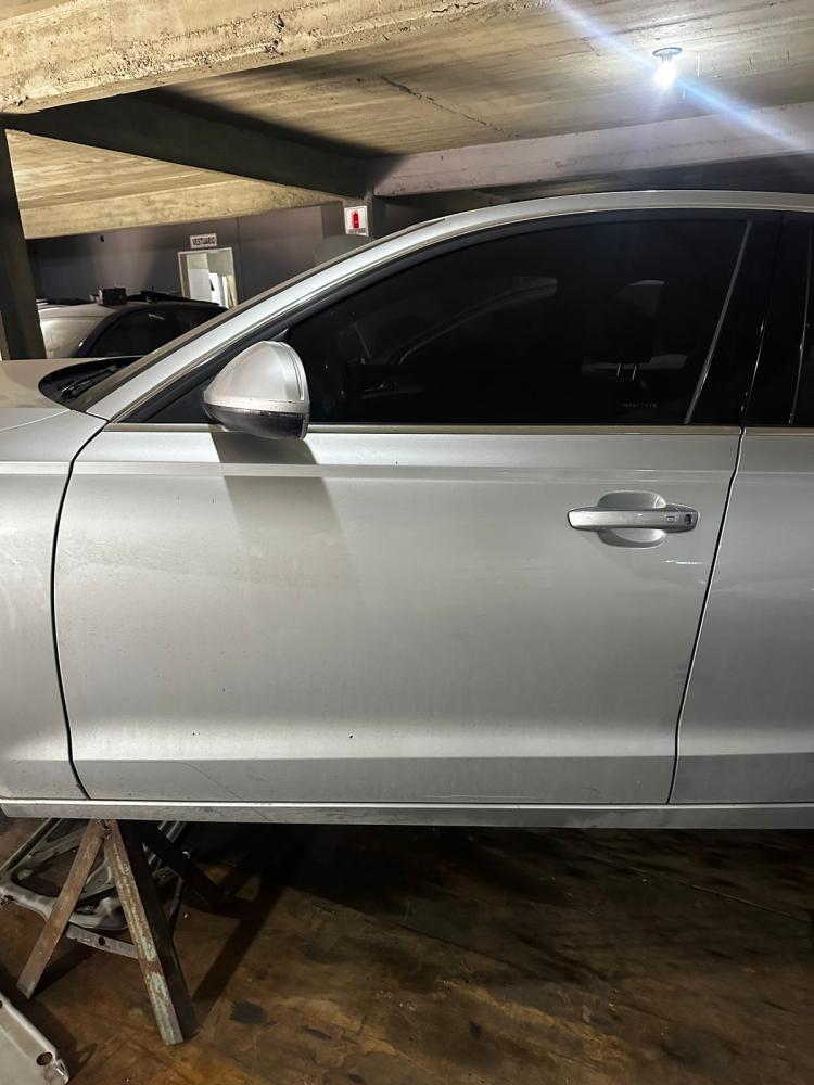 PUERTA DELANTERA IZQUIERDA AUDI A6 30. QUATRO