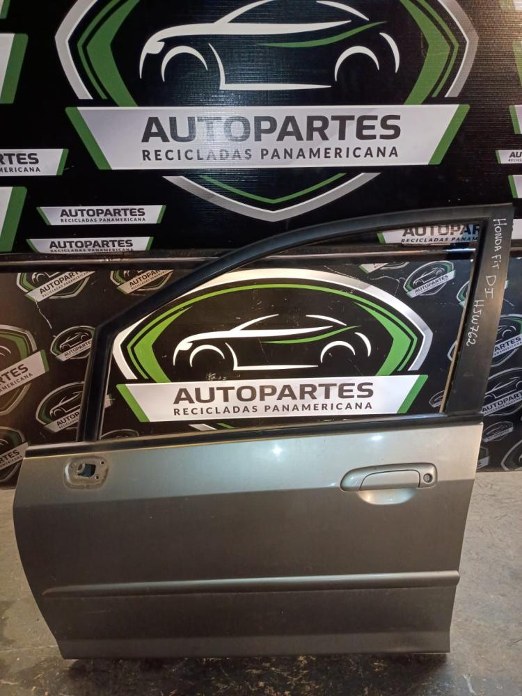 PUERTA DELANTERA IZQUIERDA HONDA FIT EX