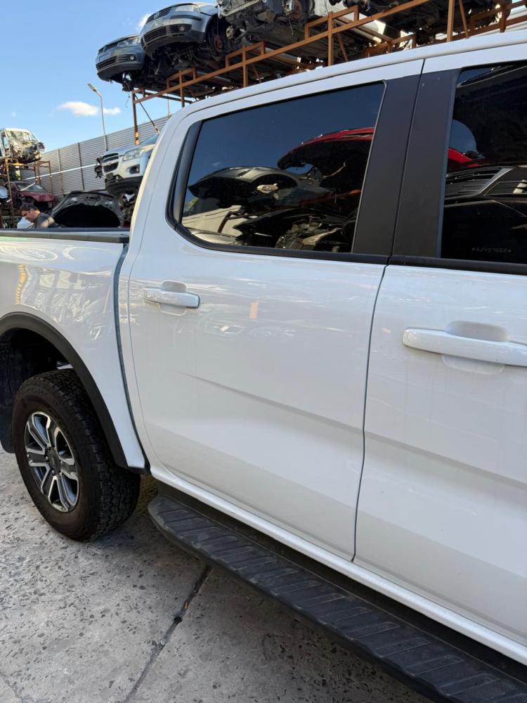 PUERTA TRASERA DERECHA FORD RANGER DC XLT 2.0 BITURBO