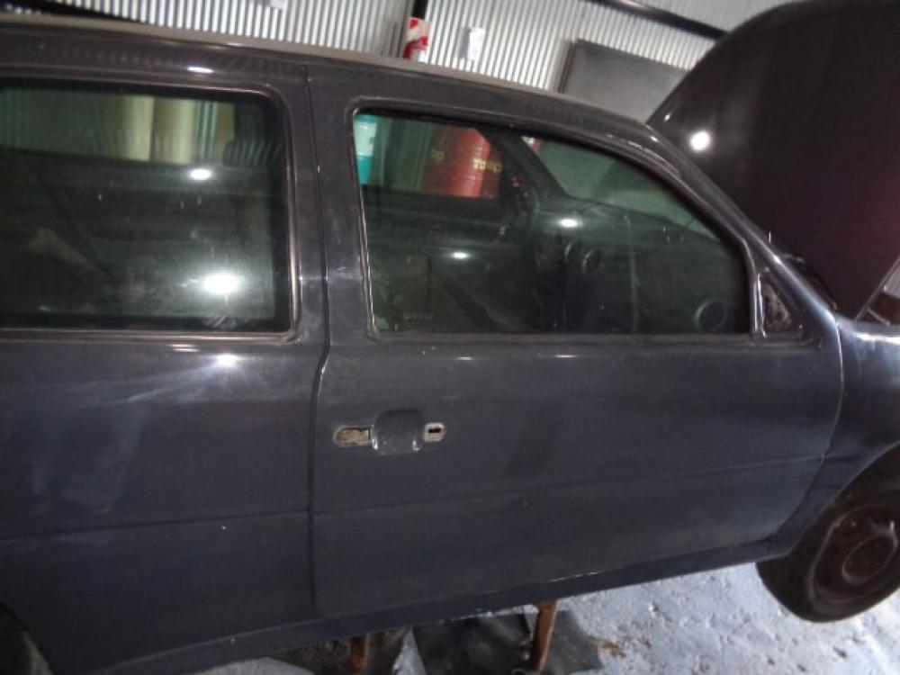 PUERTA DELANTERA DERECHA VOLKSWAGEN GOL 1.6