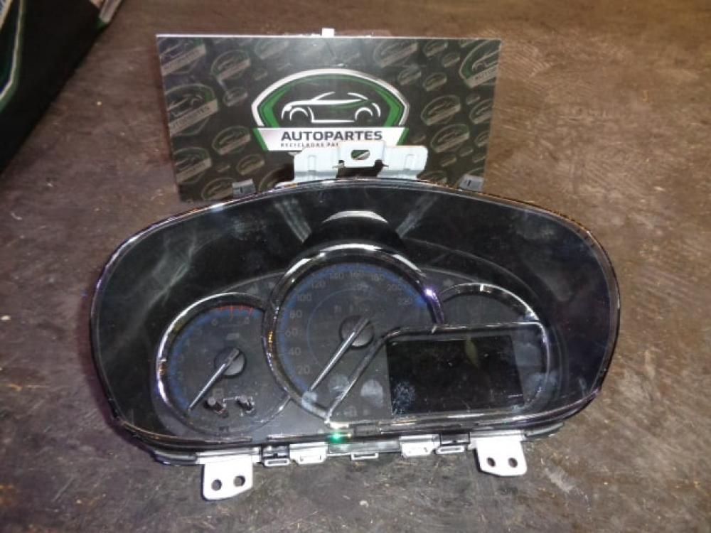 INSTRUMENTAL DE TABLERO TOYOTA YARIS XLS