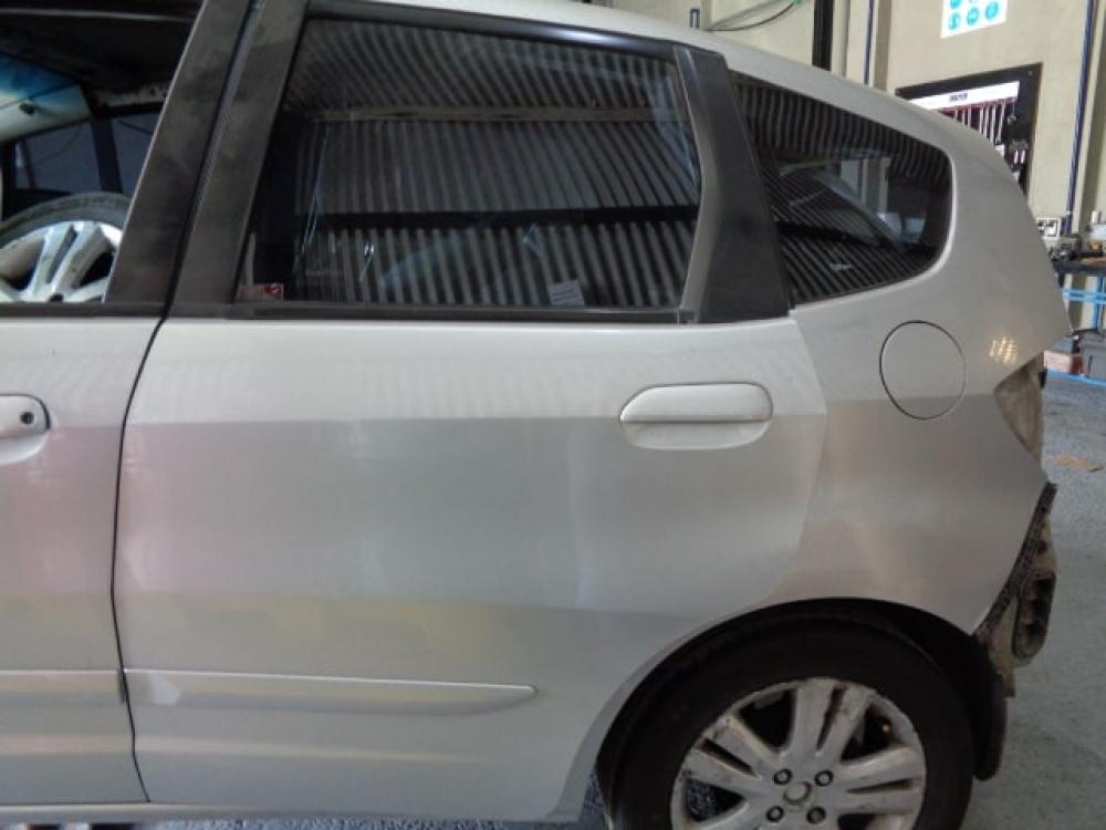 PUERTA TRASERA IZQUIERDA HONDA FIT EXL