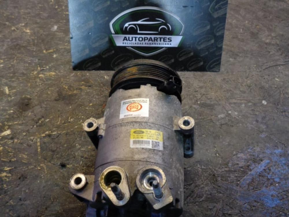 COMPRESOR DE AIRE ACONDICIONADO FORD FOCUS 1.6
