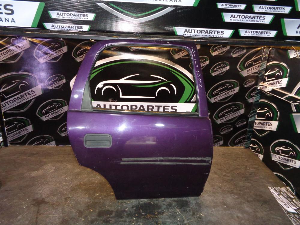 PUERTA TRASERA DERECHA CHEVROLET CORSA