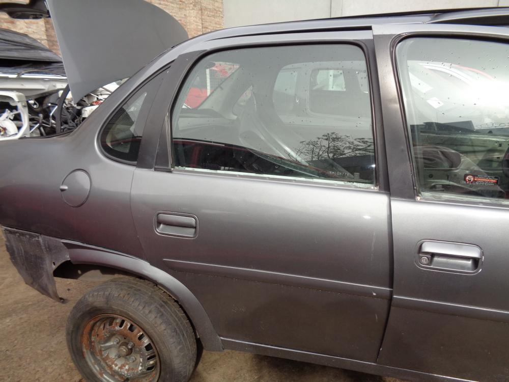 PUERTA TRASERA DERECHA CHEVROLET CLASSIC1.4