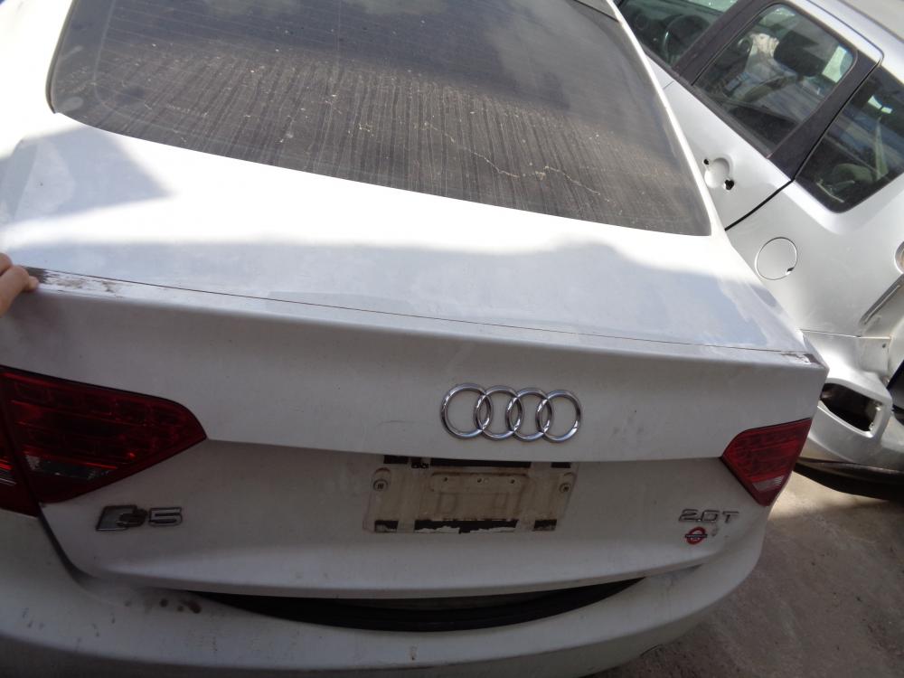 TAPA DE BAUL AUDI A5 2.0