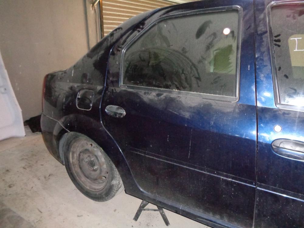 PUERTA TRASERA DERECHA RENAULT LOGAN 1.6 8V