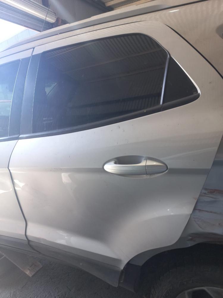 PUERTA TRASERA IZQUIERDA FORD ECOSPORT 2.0