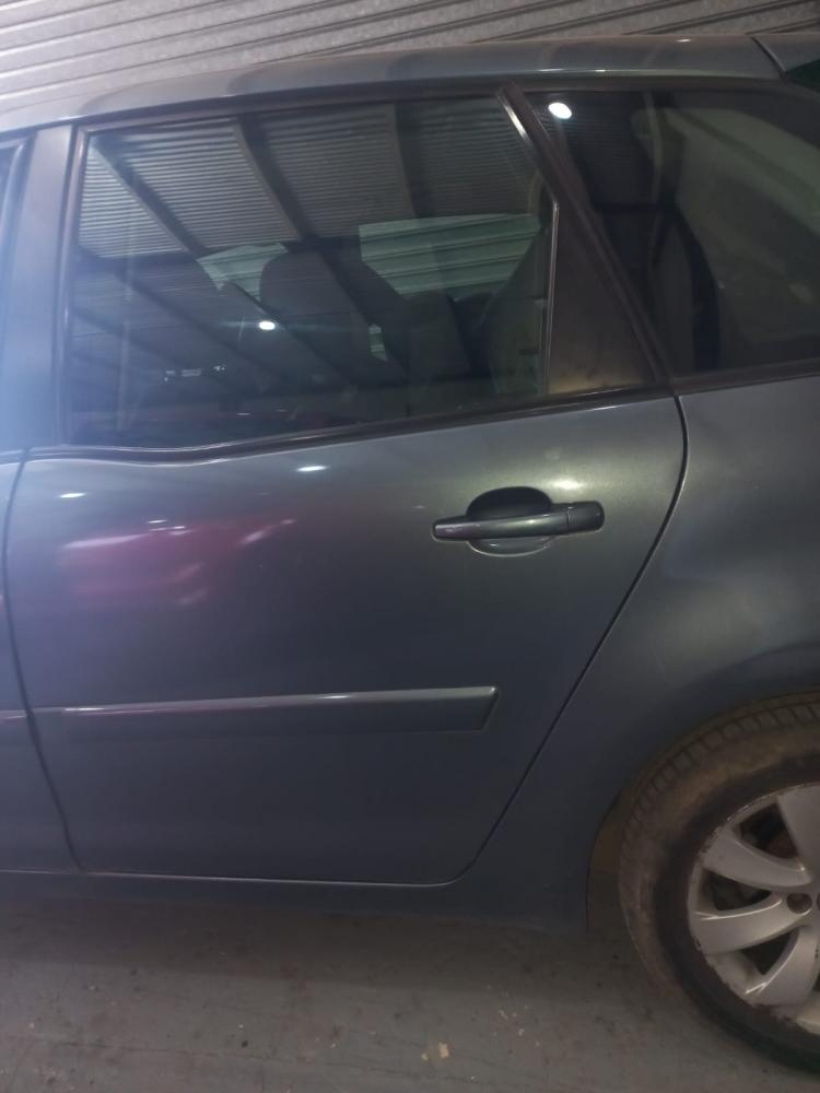 PUERTA TRASERA IZQUIERDA CITROEN C4 PICASSO