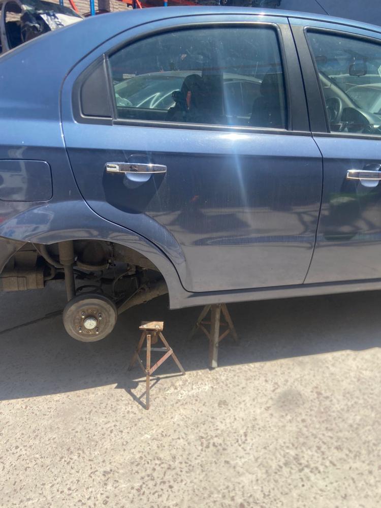 PUERTA TRASERA DERECHA CHEVROLET AVEO G3 1.6
