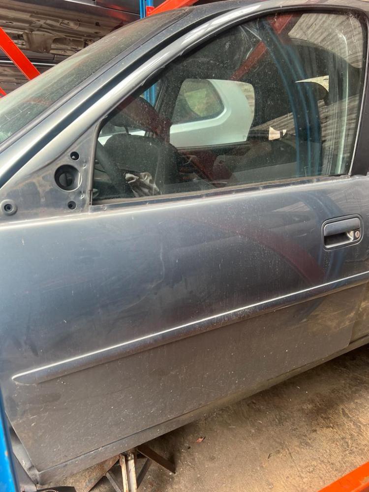 PUERTA DELANTERA IZQUIERDA CHEVROLET CLASSIC1.4