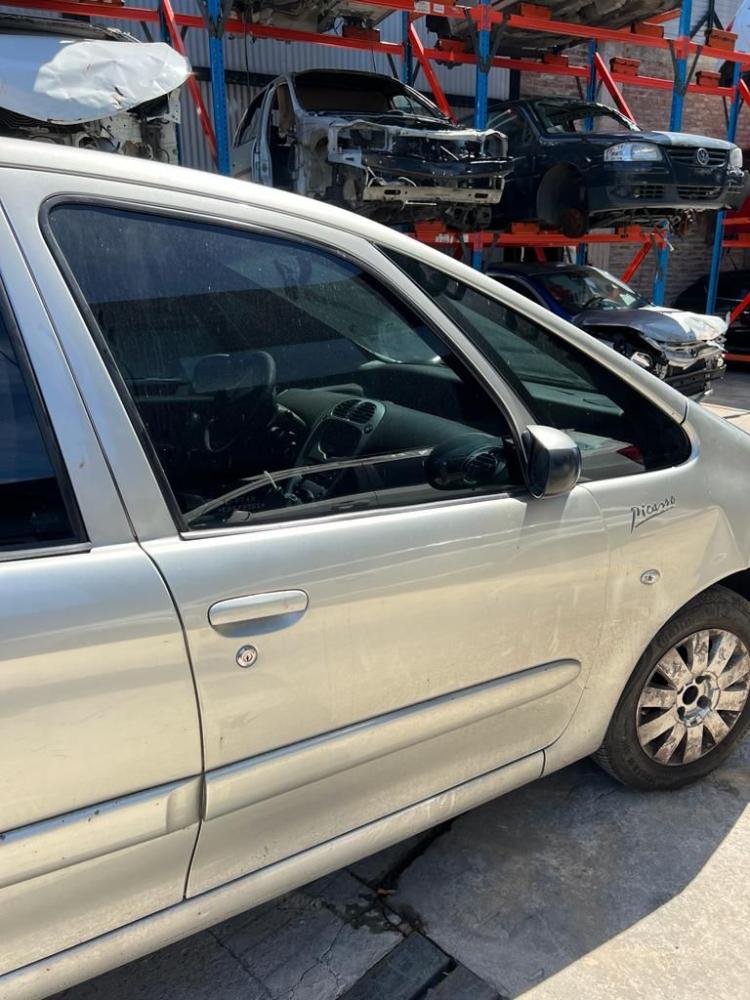 PUERTA DELANTERA DERECHA CITROEN XSARA PICASSO