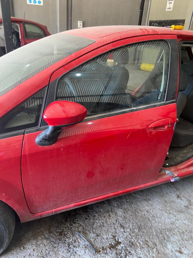 PUERTA DELANTERA IZQUIERDA FIAT PUNTO ATTRACTIVE 1.4