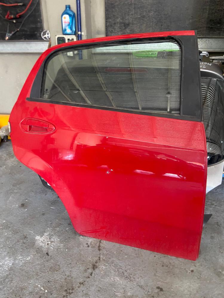 PUERTA TRASERA DERECHA FIAT PUNTO ATTRACTIVE 1.4