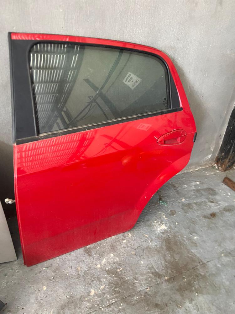 PUERTA TRASERA IZQUIERDA FIAT PUNTO ATTRACTIVE 1.4